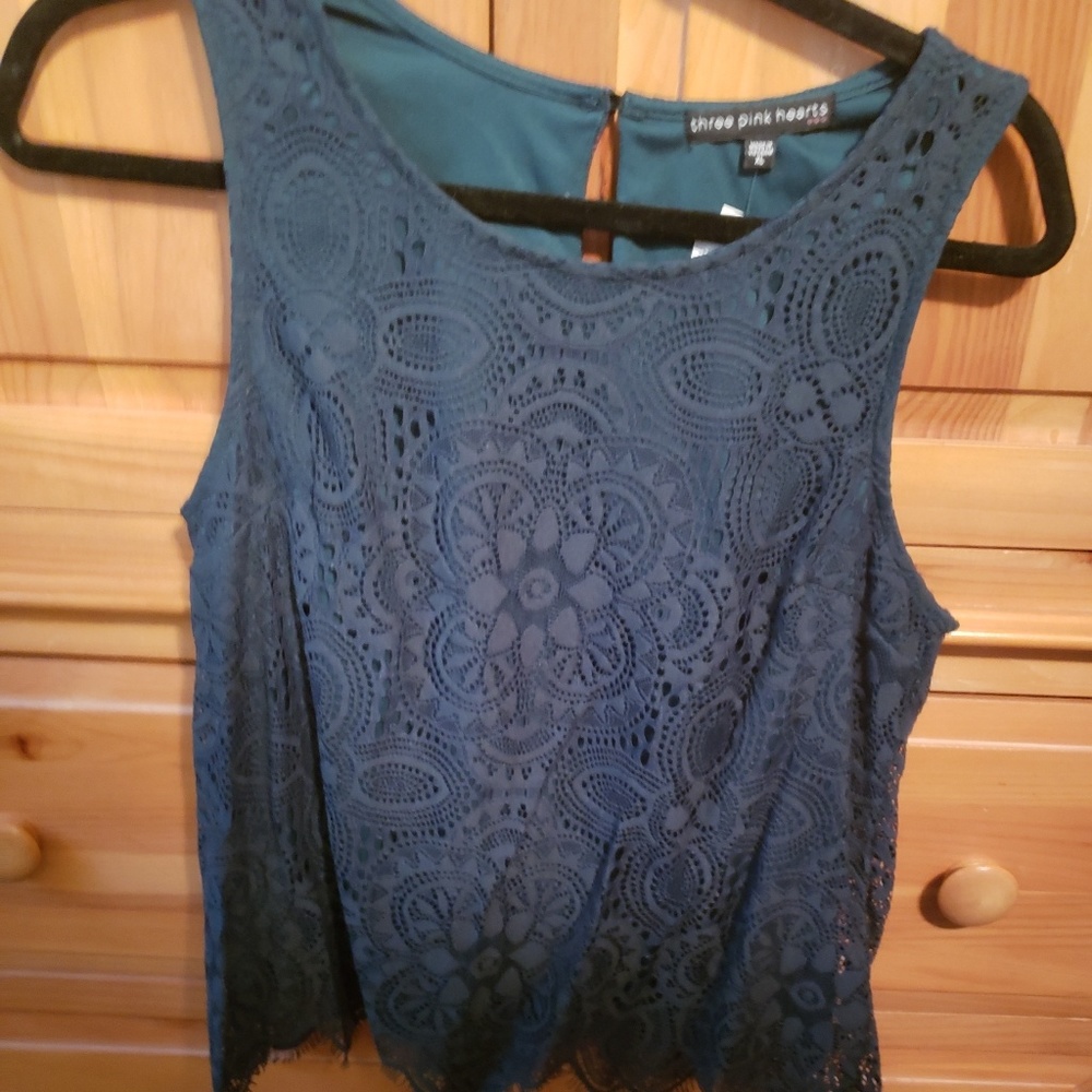 Green lace tank top
